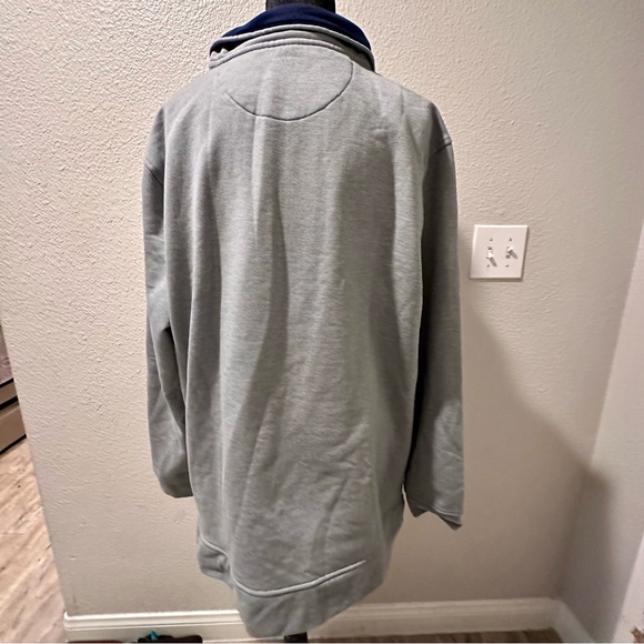 Grey & Red Half Zipped Oversized Shweatshirt in EUC - Picture 4 of 4